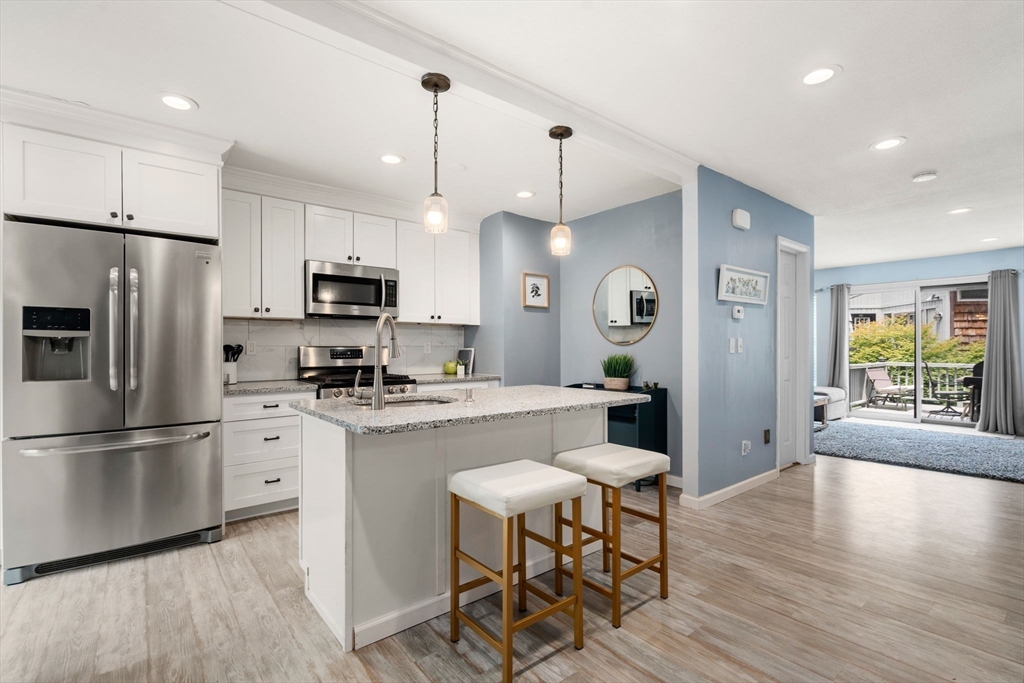 24 Meadowbrook Ln 24