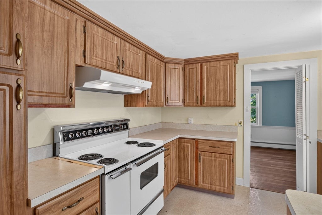 21 Old Colony Rd, Harwich, MA Photo #10
