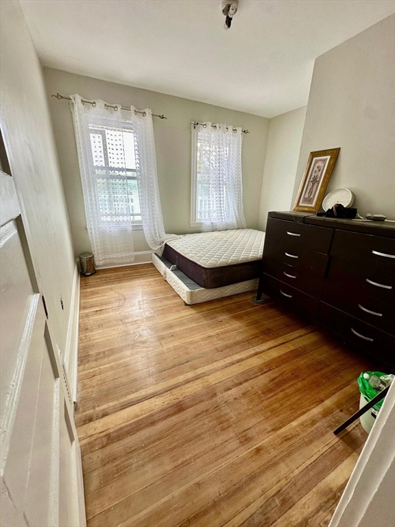 27 Quimby St