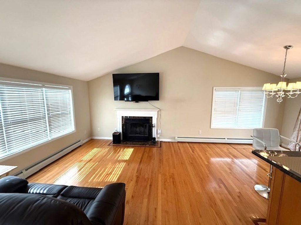 Photo of 12 Sherwood Road, Worcester, MA 01602 (MLS # 73503297)