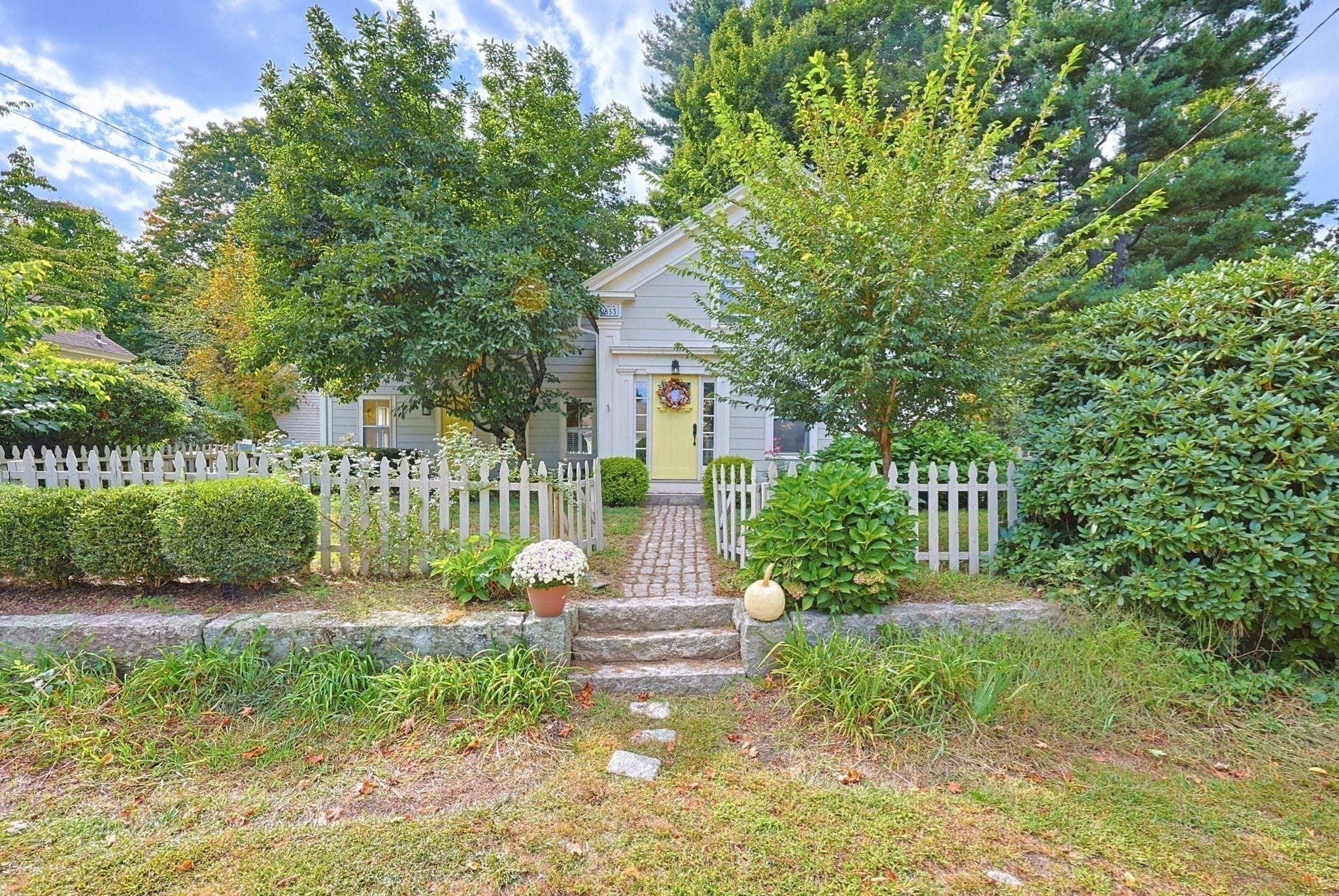 423 South St, Holliston, MA Photo #40