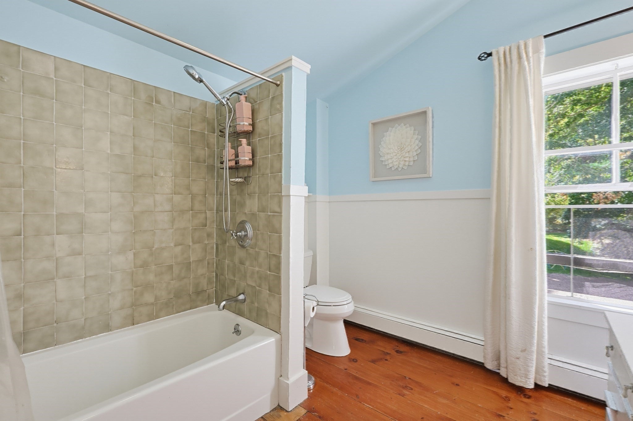 423 South St, Holliston, MA Photo #26