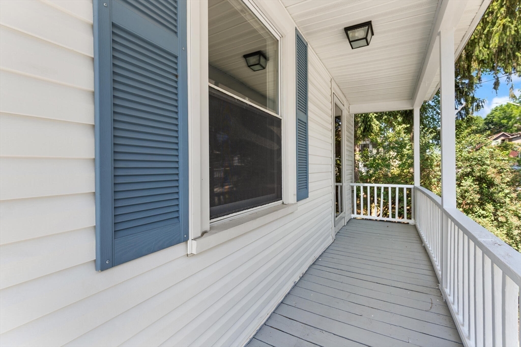 24 Mount Dustin Ave