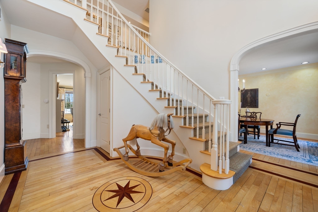 6 Eveningstar Drive