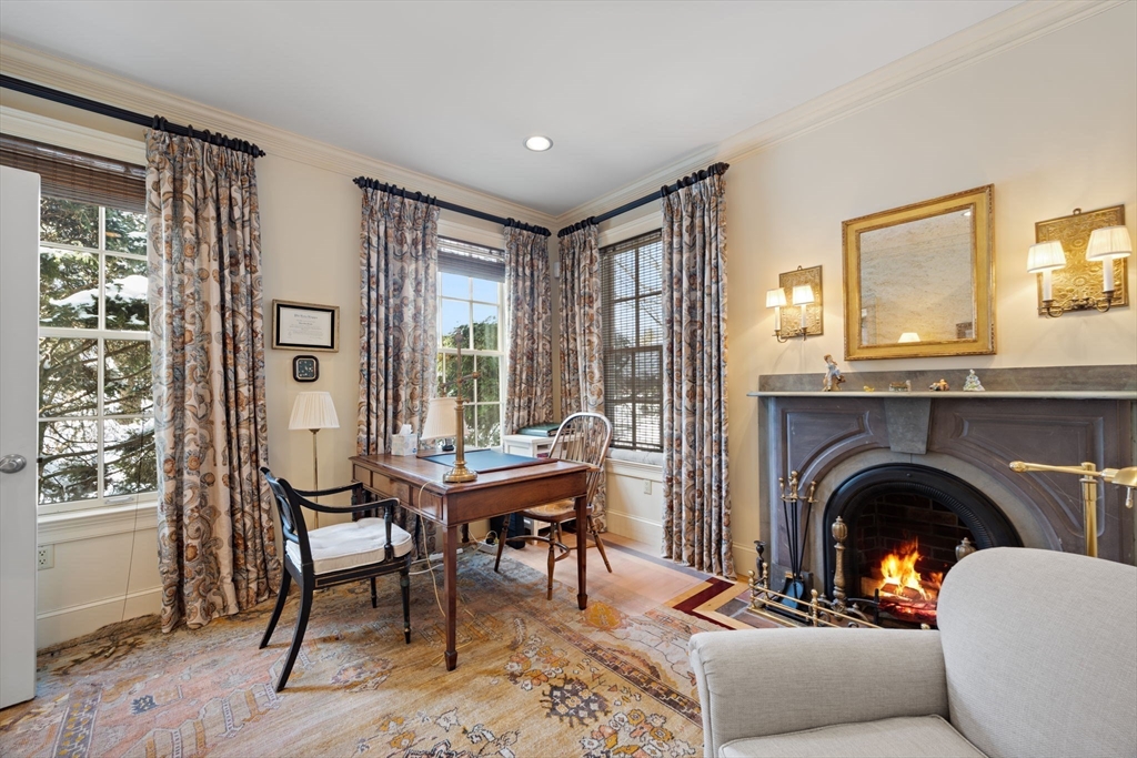 6 Eveningstar Drive
