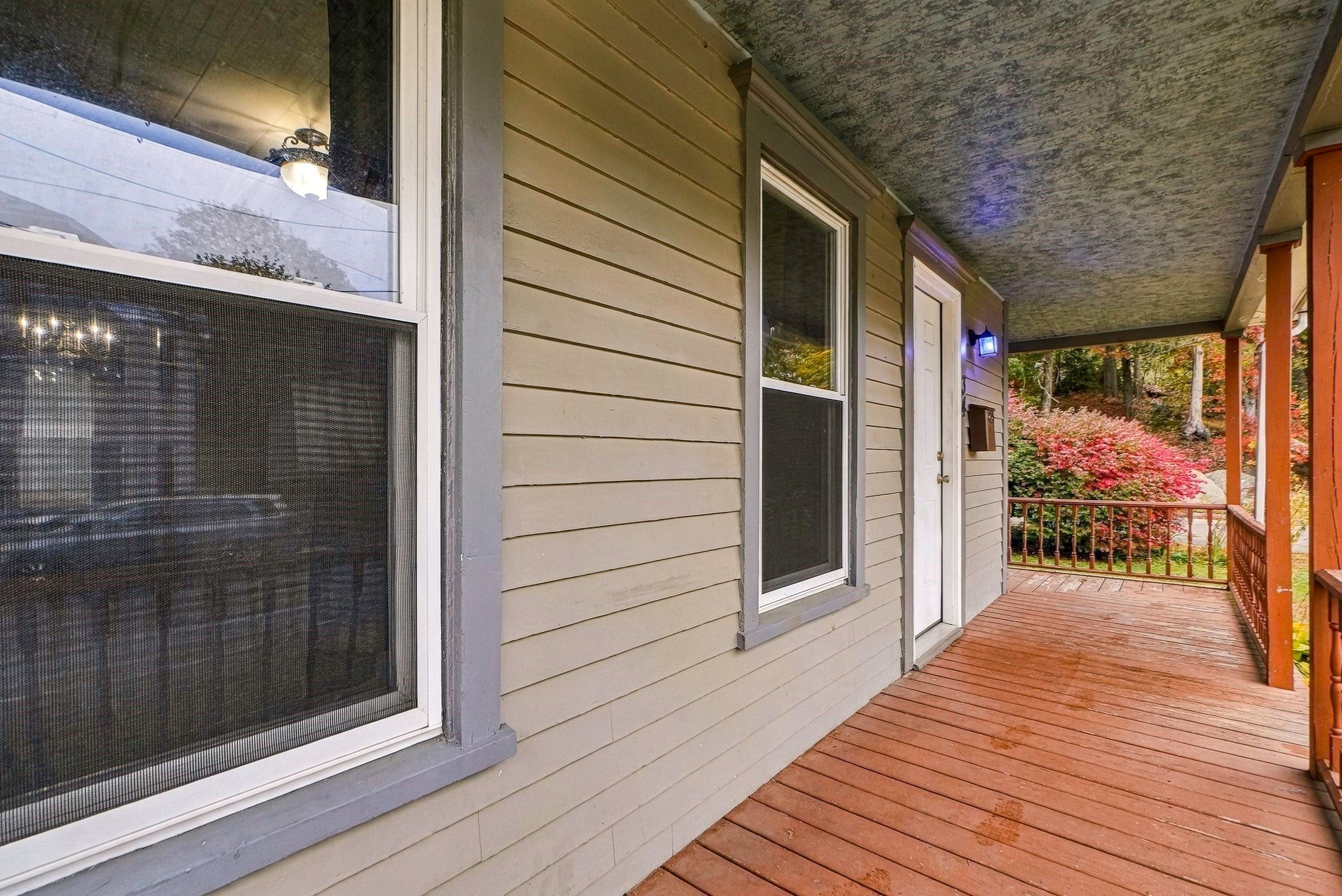 34 Joyce St