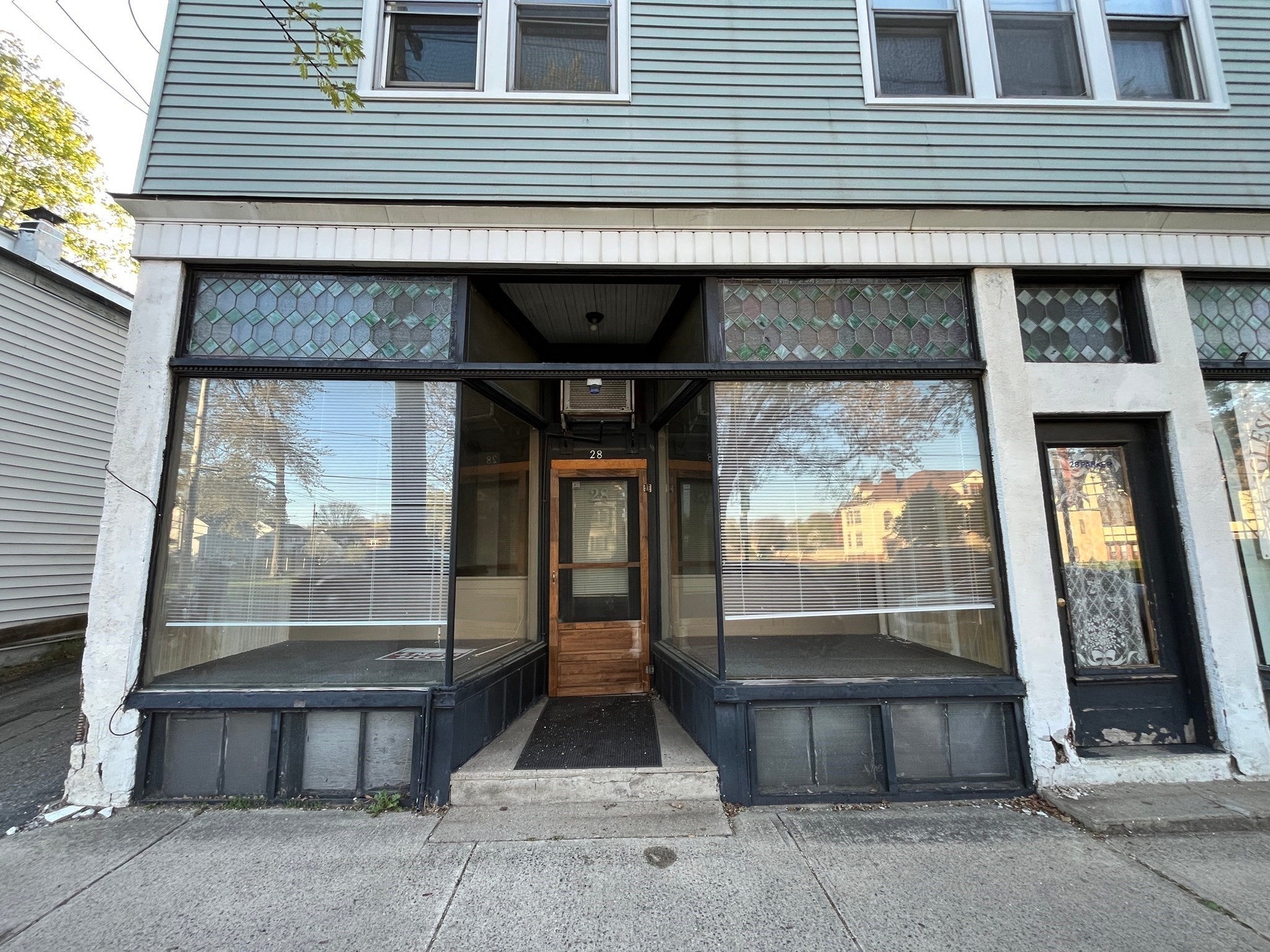 26-28 Parker St