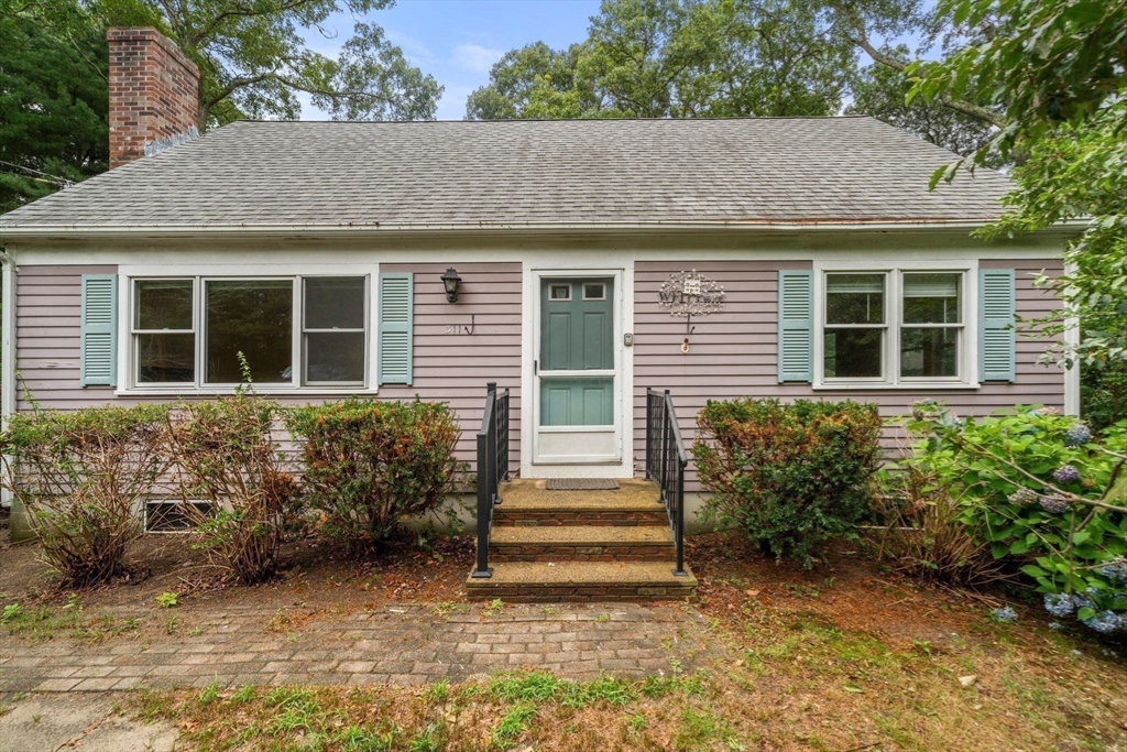 311 Cotuit Rd, Mashpee, MA, 311 Cotuit Rd, Mashpee, MA Photo #2