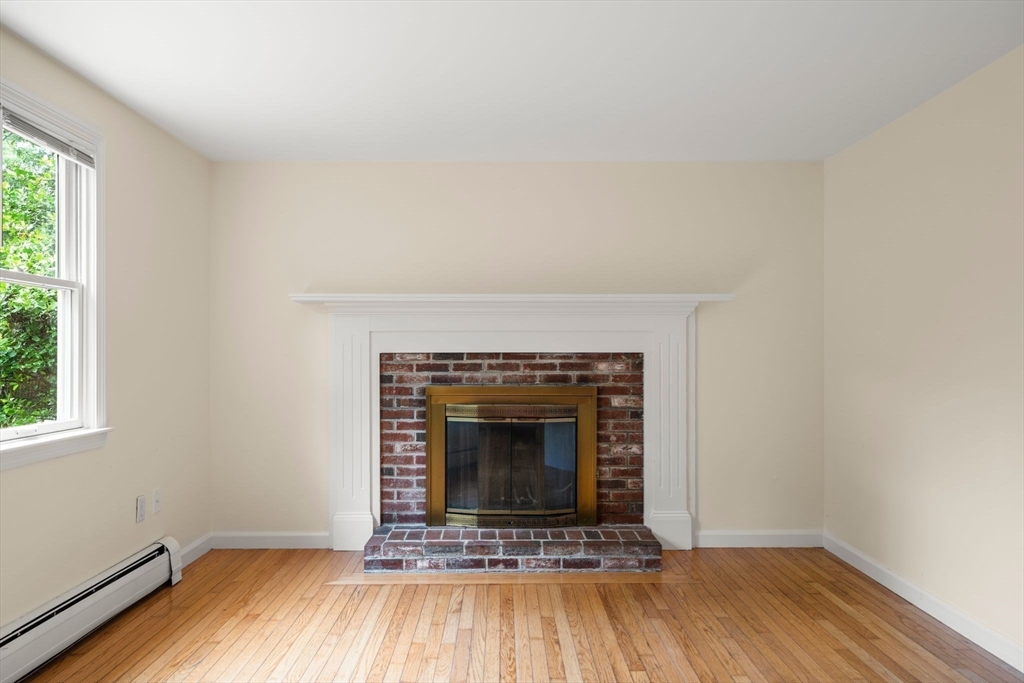 311 Cotuit Rd, Mashpee, MA, 311 Cotuit Rd, Mashpee, MA Photo #4