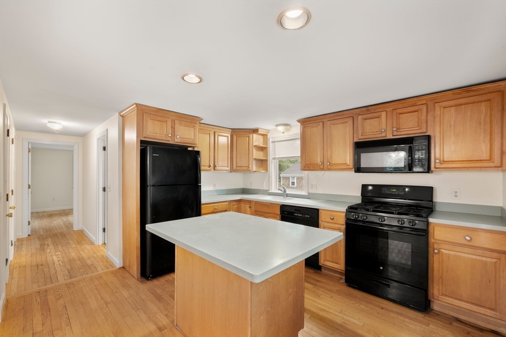 311 Cotuit Rd, Mashpee, MA, 311 Cotuit Rd, Mashpee, MA Photo #12