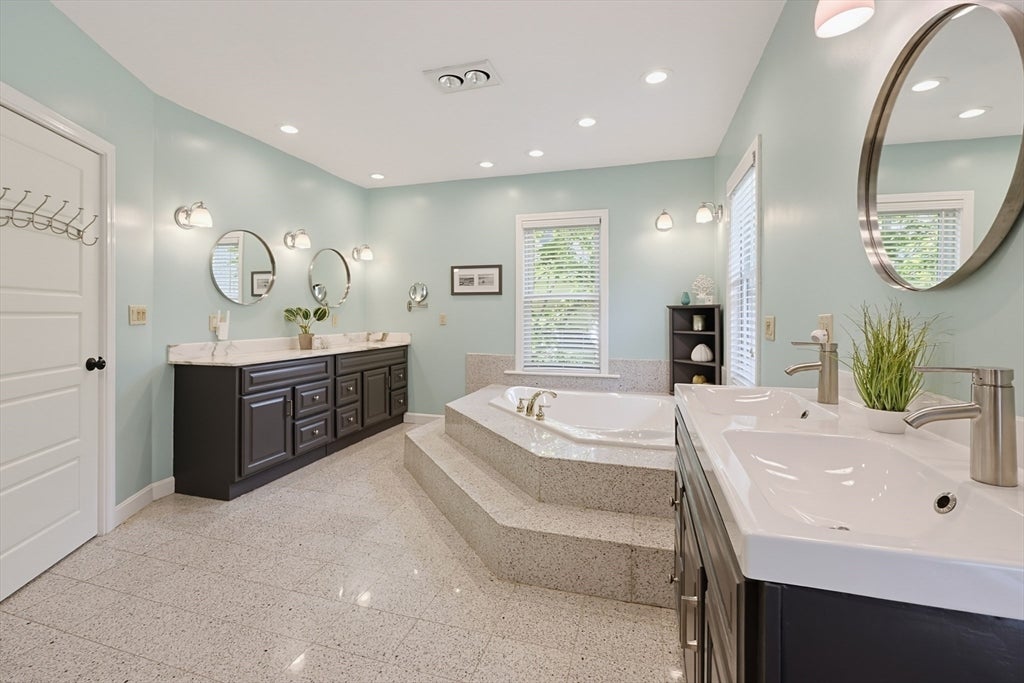 113 Grove St, North Attleboro, MA, 113 Grove St, North Attleboro, MA Photo #33