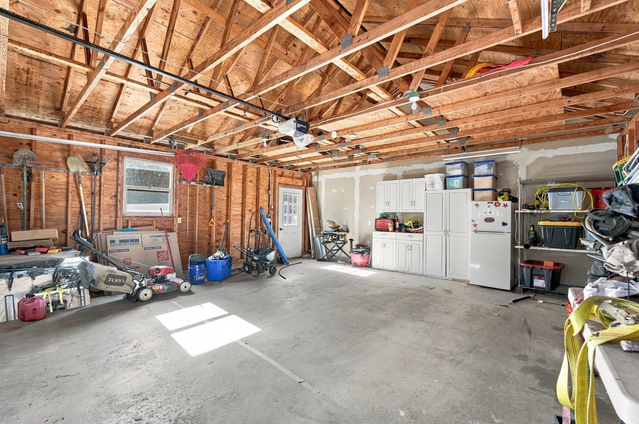 15 Wakefield Ave, Webster, MA Photo #31
