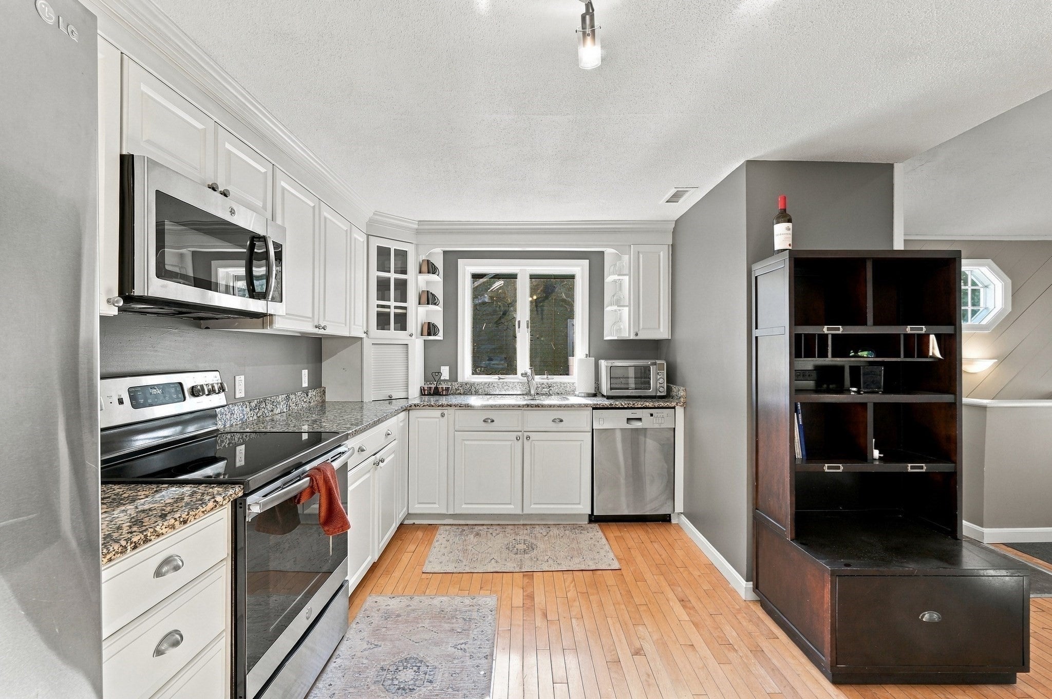 15 Wakefield Ave