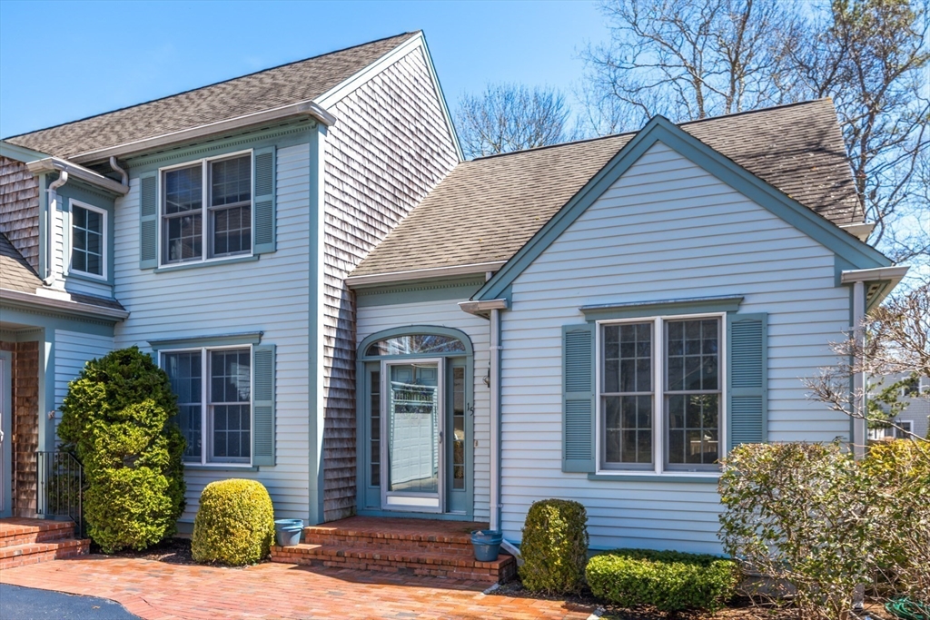 15 Greer Dr