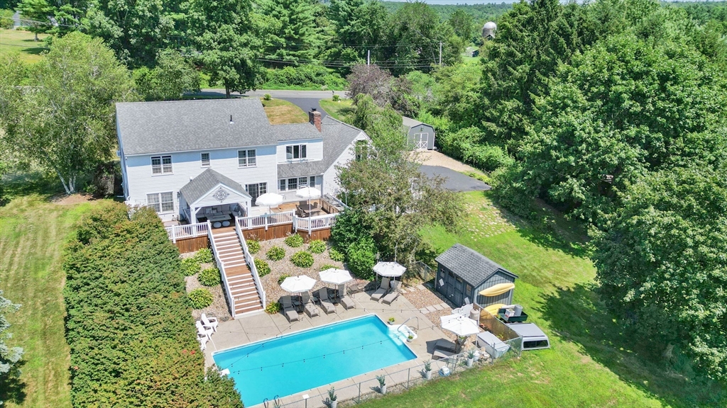 52 Wickaboag Valley Rd