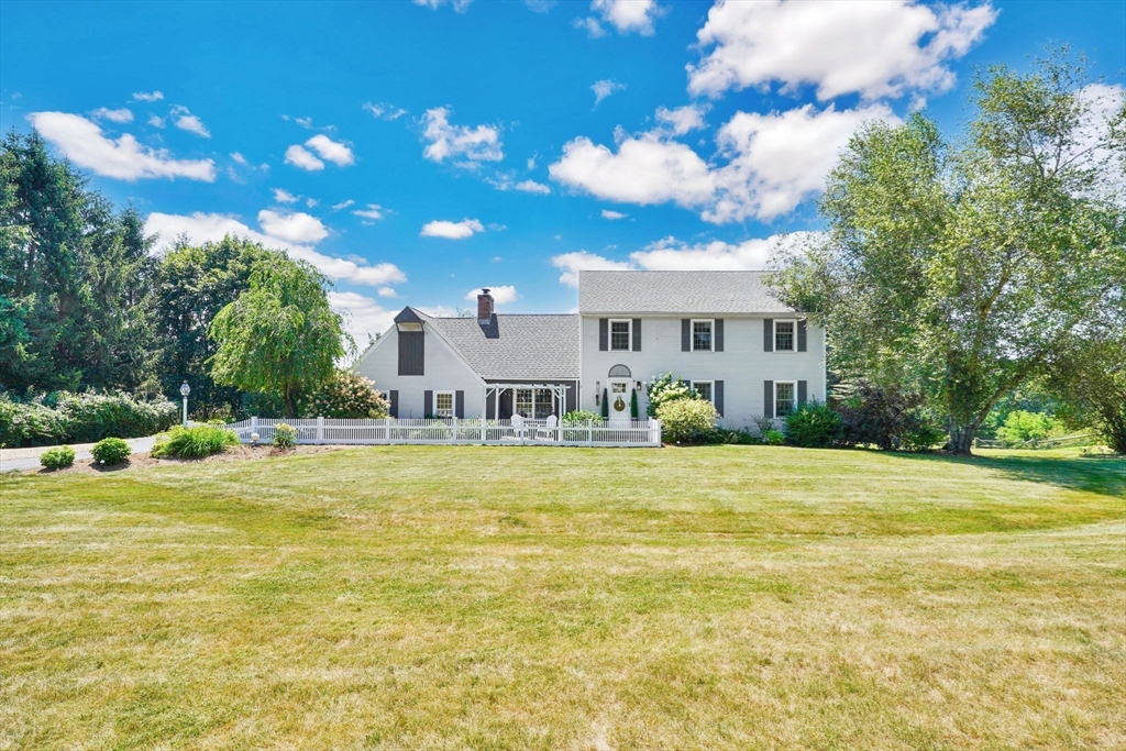 52 Wickaboag Valley Rd