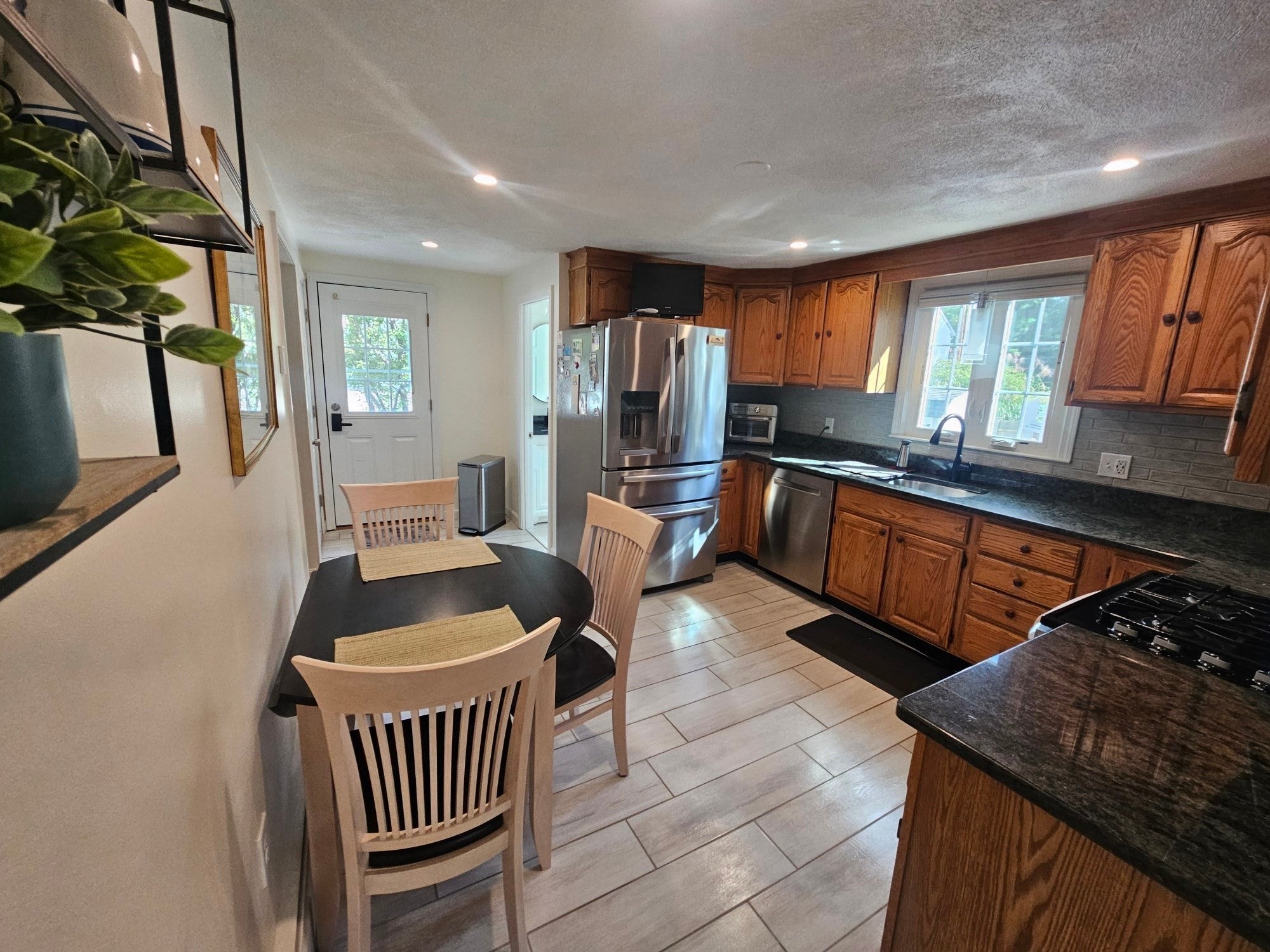 30 Pratt St, Tewksbury, MA, 30 Pratt St, Tewksbury, MA Photo #13