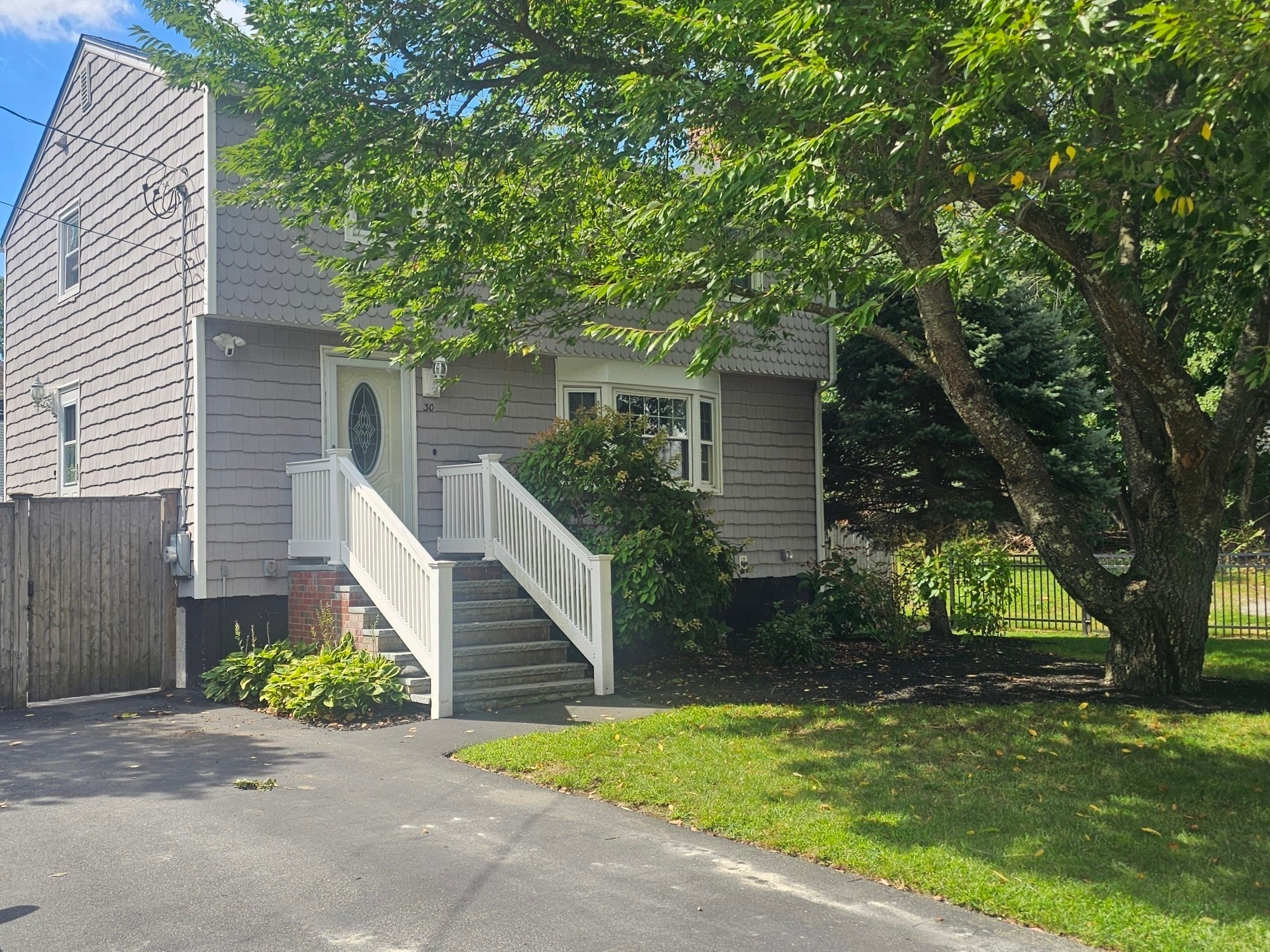 30 Pratt St, Tewksbury, MA, 30 Pratt St, Tewksbury, MA Photo #3