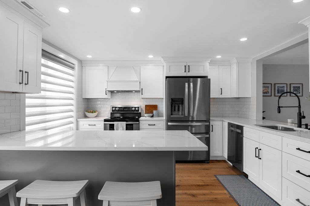 126 Merrimac St 11