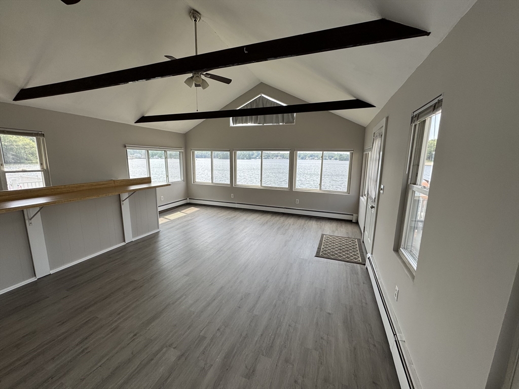 Wrentham, Massachusetts 02093, United States, 1 Bedroom Bedrooms, ,1 BathroomBathrooms,Residential,Active,183174