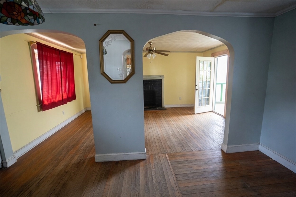 38 Tiverton Road