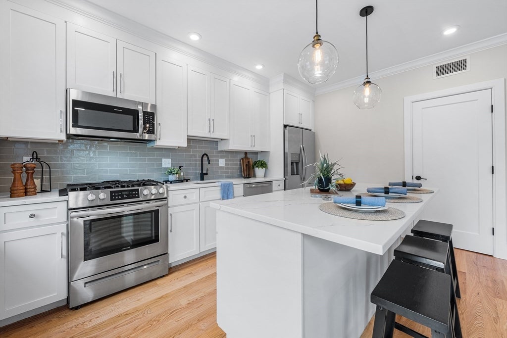 315 College Farm Rd #6, Waltham, MA Photo #7