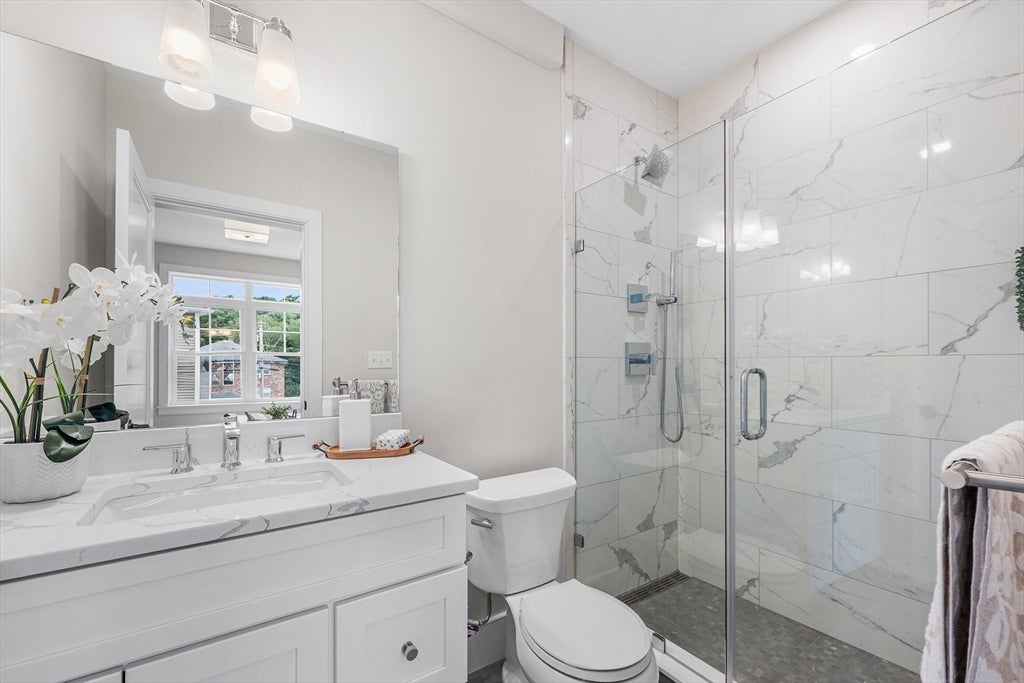 315 College Farm Rd #6, Waltham, MA Photo #12