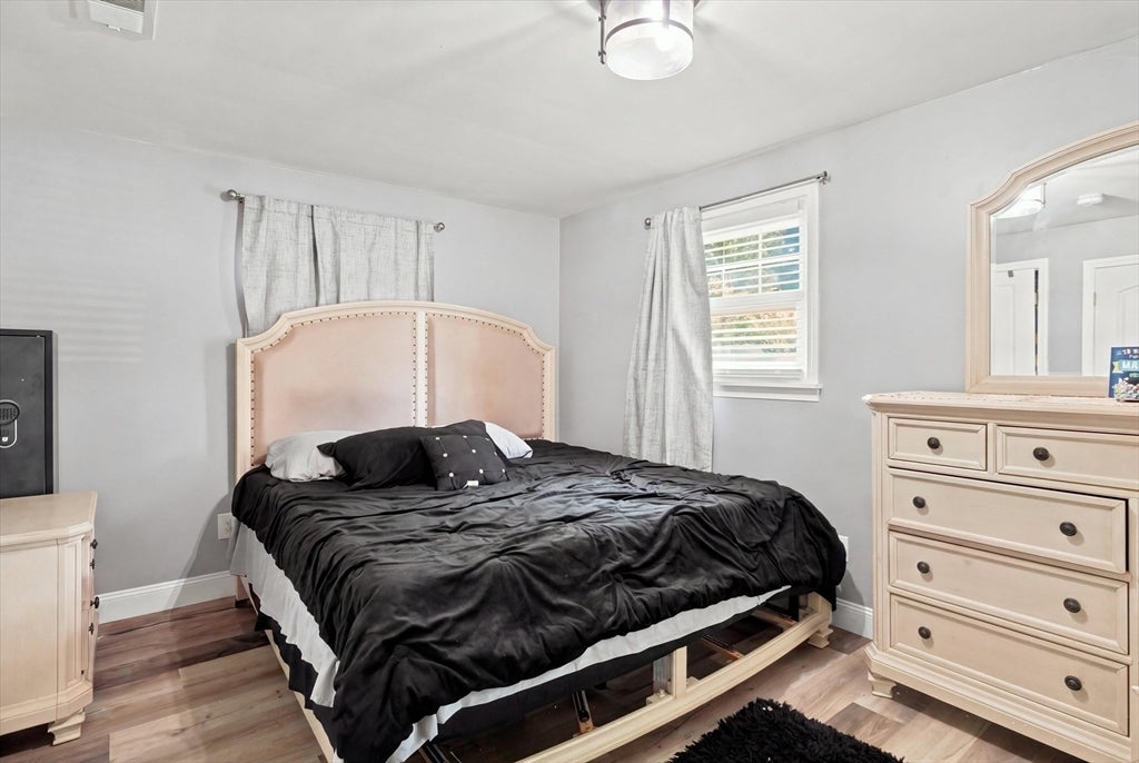 14 Pineview Terrace, Brockton, MA Photo #14