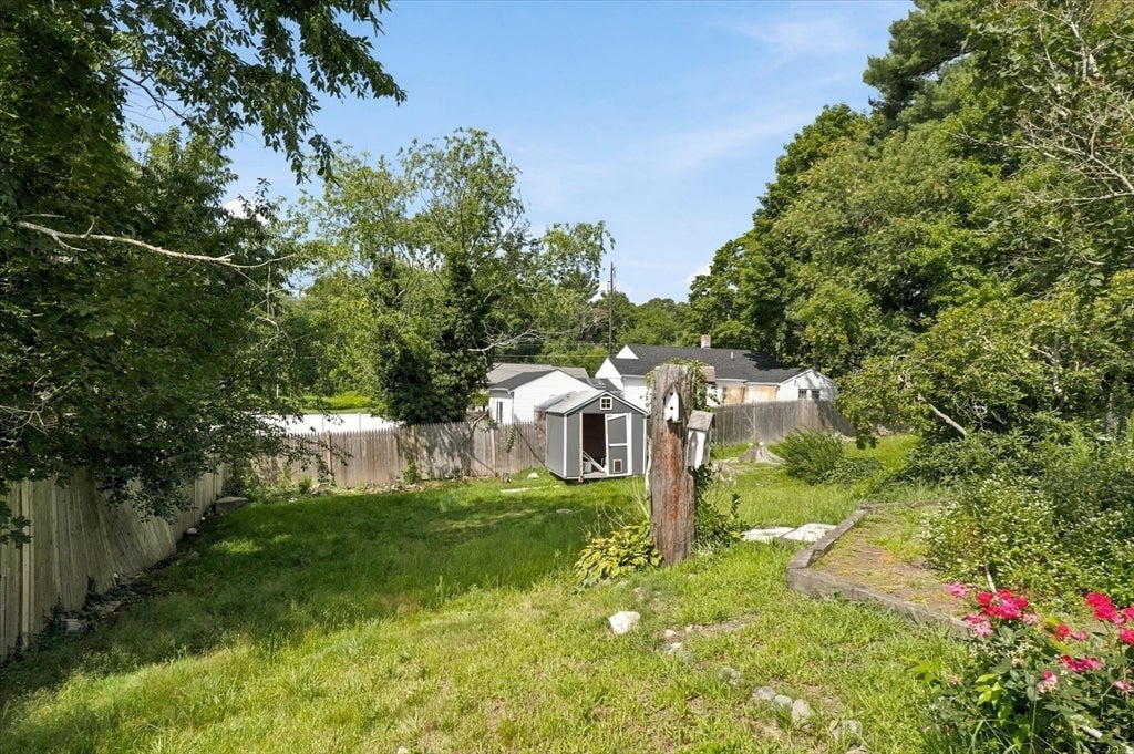 14 Pineview Terrace, Brockton, MA Photo #25