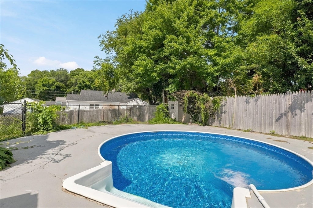 14 Pineview Terrace, Brockton, MA Photo #22