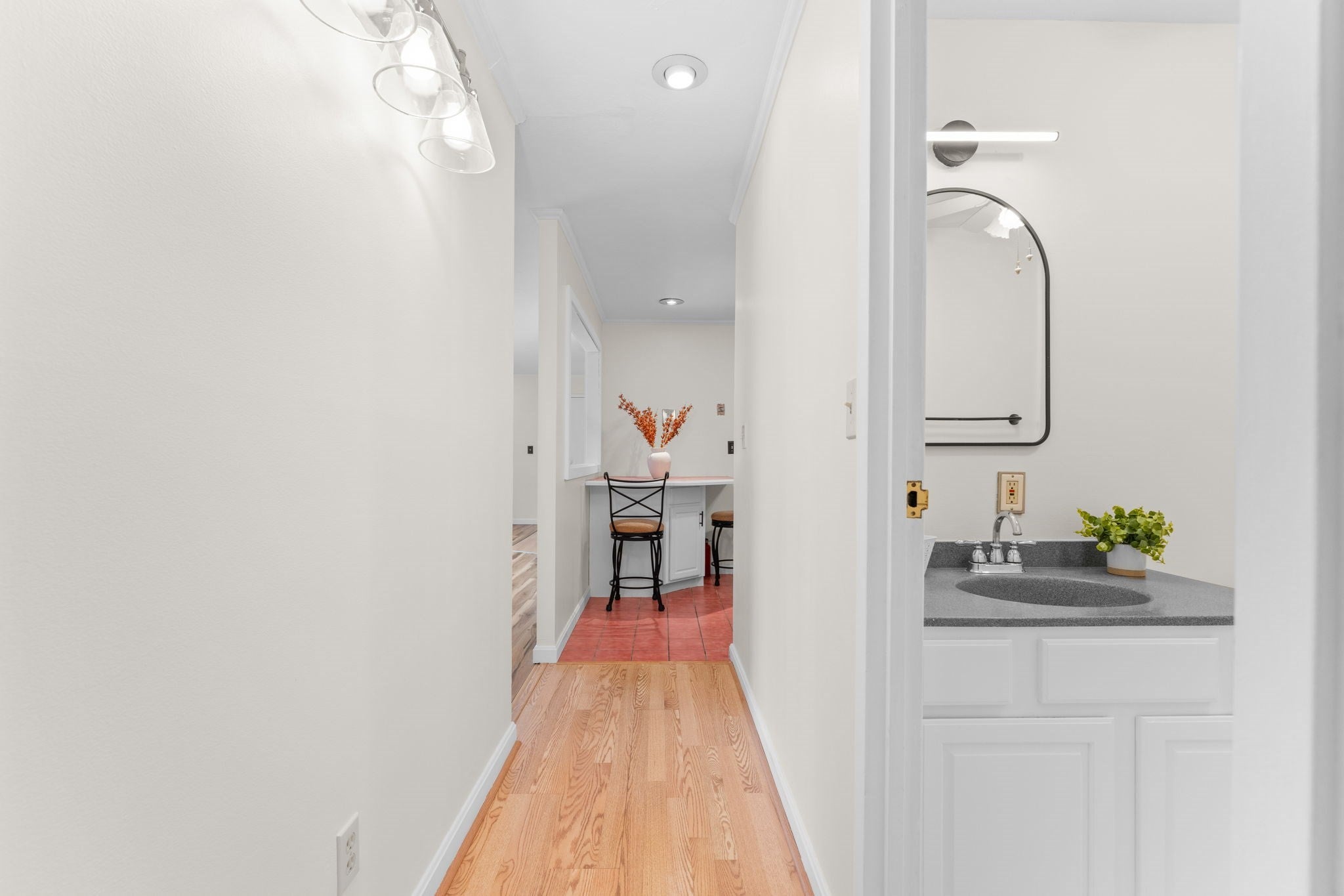 221 Oak St 14-34, Brockton, MA, 221 Oak St 14-34, Brockton, MA Photo #17
