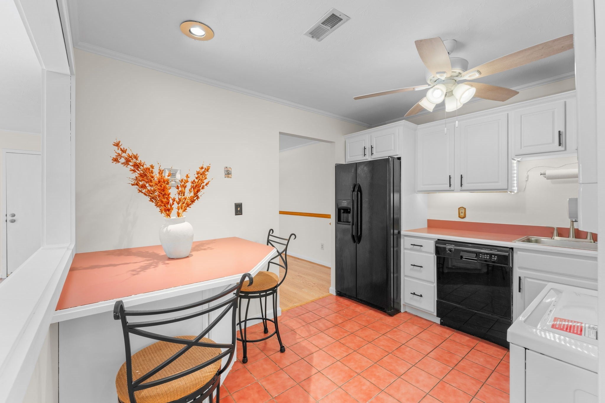 221 Oak St 14-34, Brockton, MA, 221 Oak St 14-34, Brockton, MA Photo #15