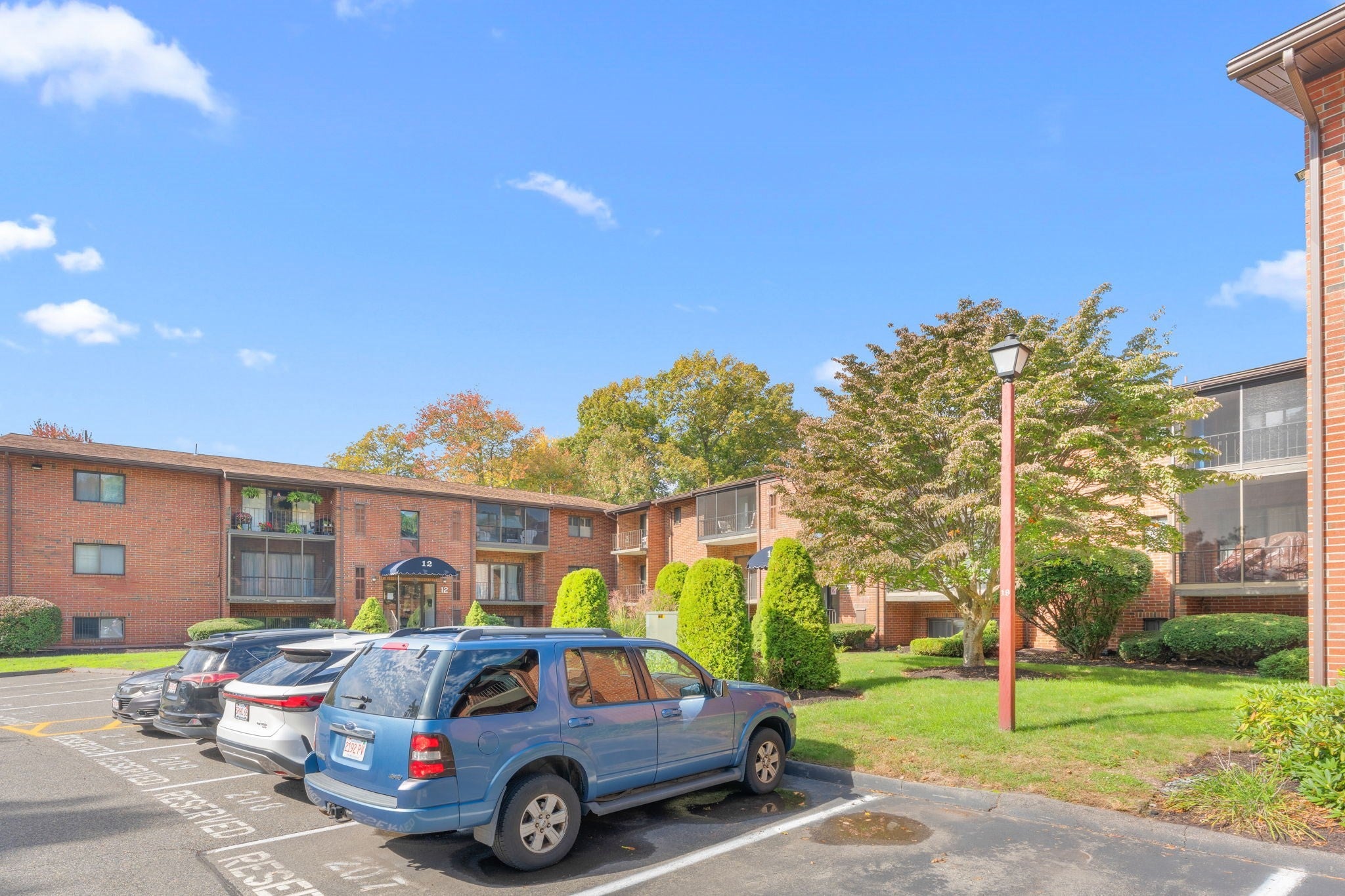 221 Oak St 14-34, Brockton, MA, 221 Oak St 14-34, Brockton, MA Photo #3