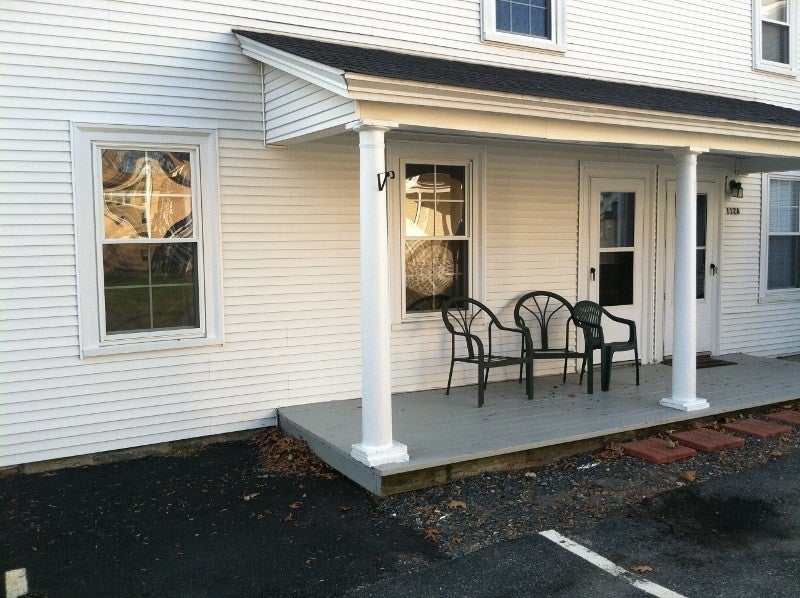 112 Main Street B