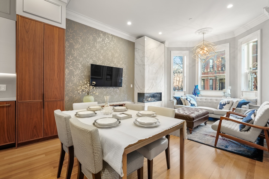 10 Gloucester Street 1