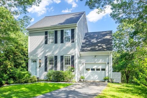 23 Farrington Street Foxboro MA 02035