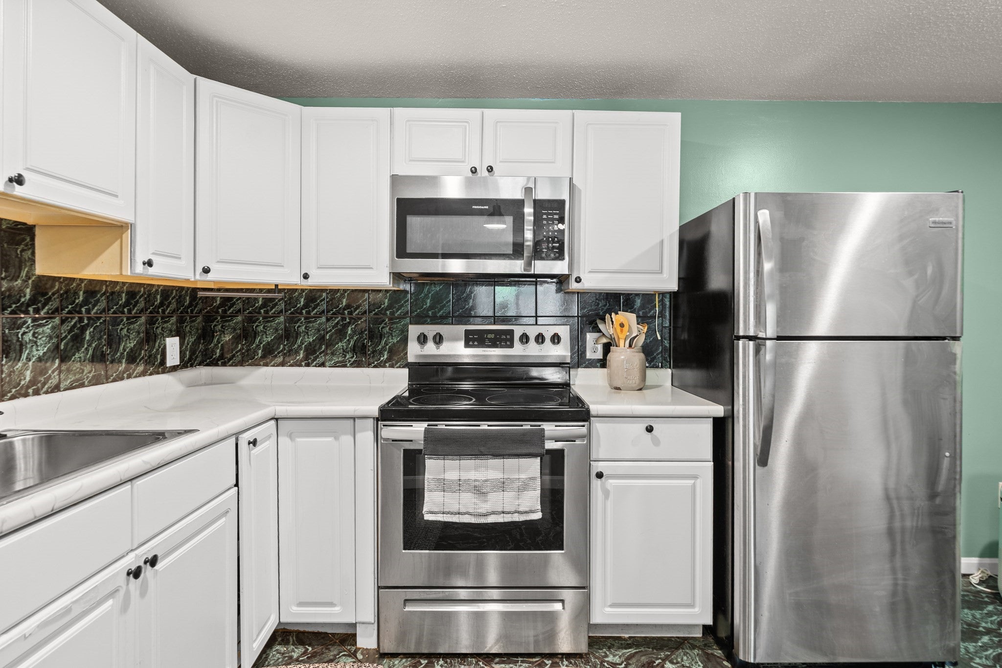 1261 Church St #31, New Bedford, MA, 1261 Church St #31, New Bedford, MA Photo #13