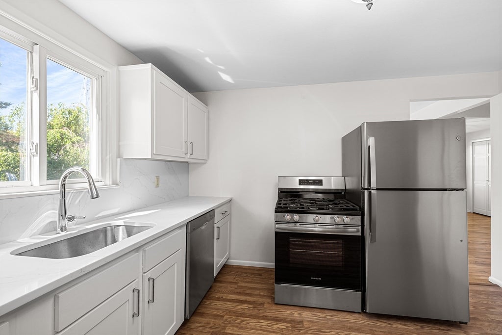 1747 Highland Avenue, Fall River, MA Photo #27