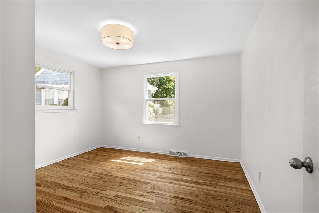 1747 Highland Avenue, Fall River, MA Photo #25
