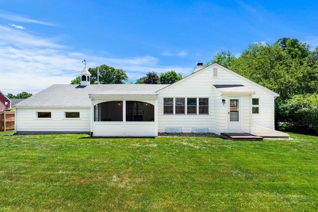 46 Woodcrest Dr