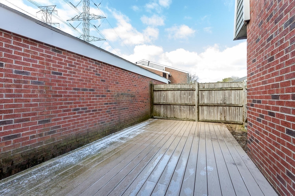 52 Rosewood Dr #52, Stoughton, MA Photo #12