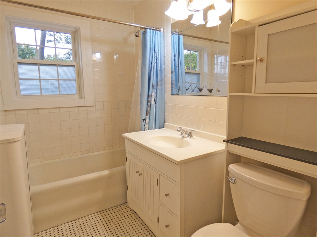 59-61 Athelstane Rd #59, Newton, MA, 59-61 Athelstane Rd #59, Newton, MA Photo #11