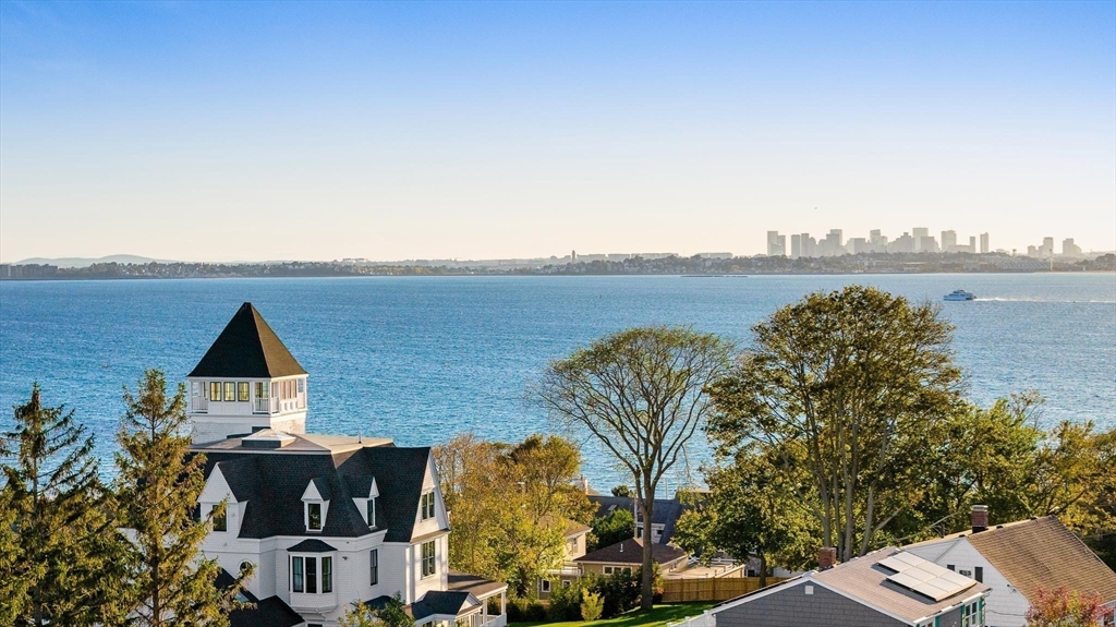 9 Little Nahant Rd