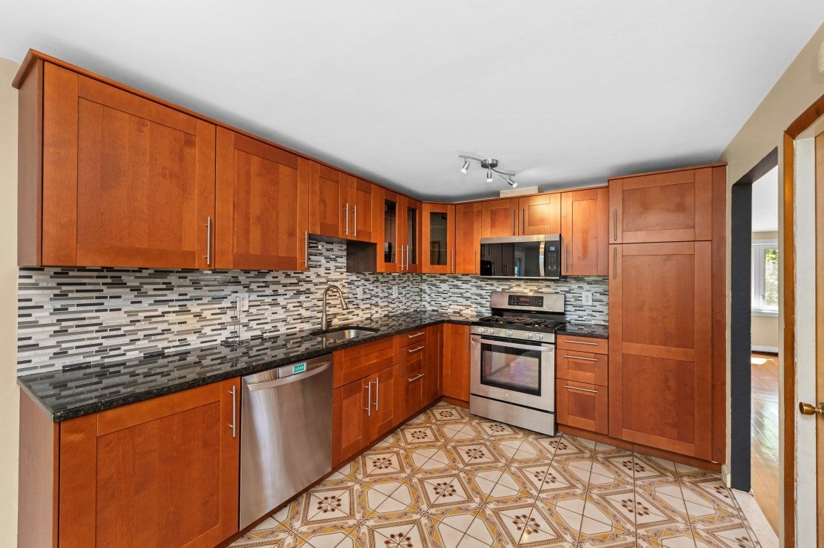 191 Kenrick St, Boston, MA Photo #8