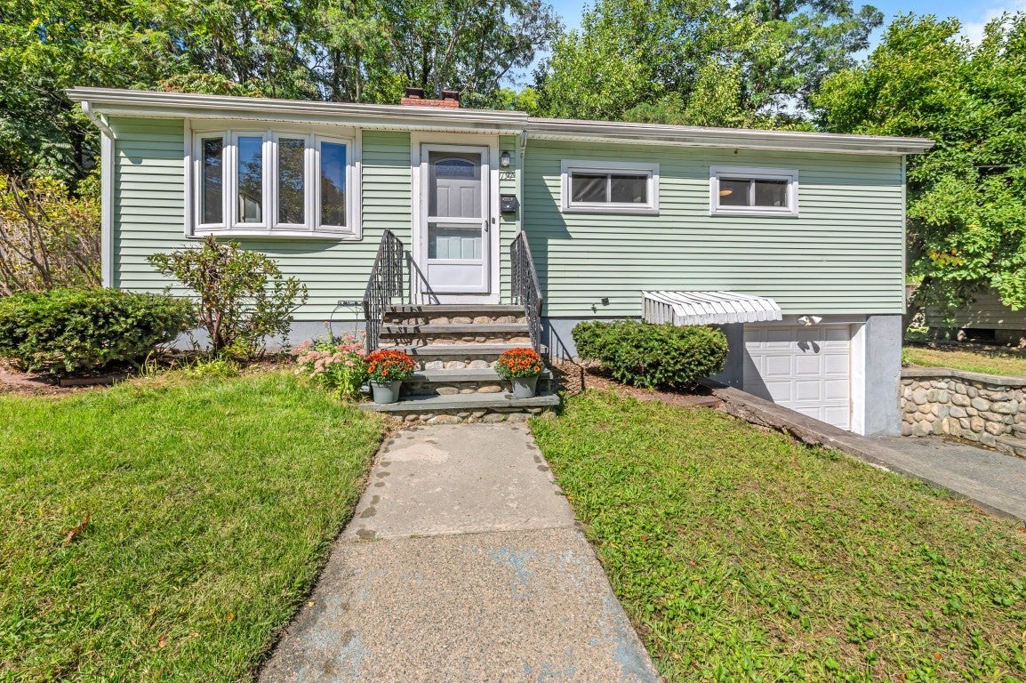 191 Kenrick St, Boston, MA Photo #1