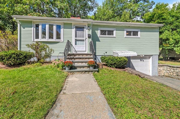 191 KENRICK ST, BRIGHTON, MA 02135 - Image 565ca4dadbf703a26efd65a1452eac26/136730516