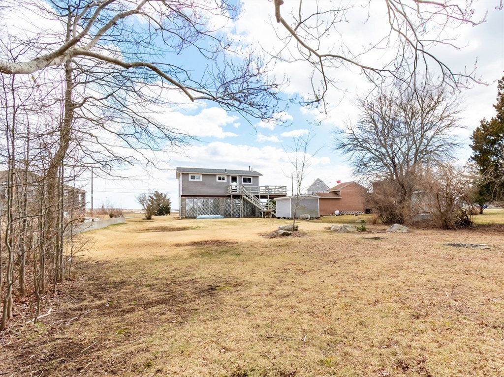 4 Nonquitt Ave