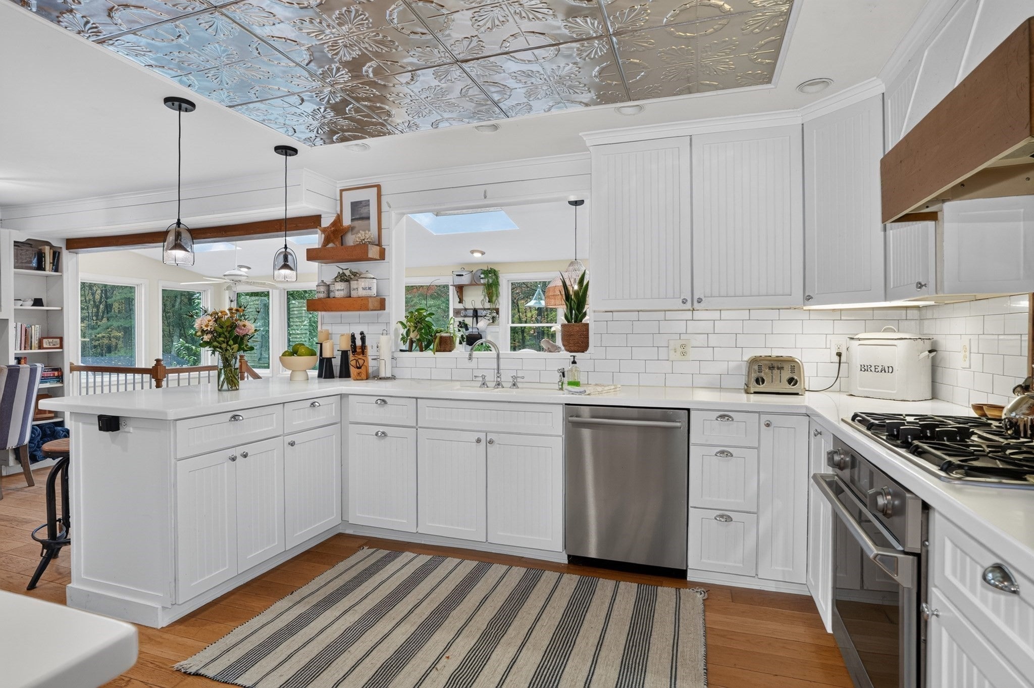 122 Prides Crossing Rd, Sudbury, MA Photo #11