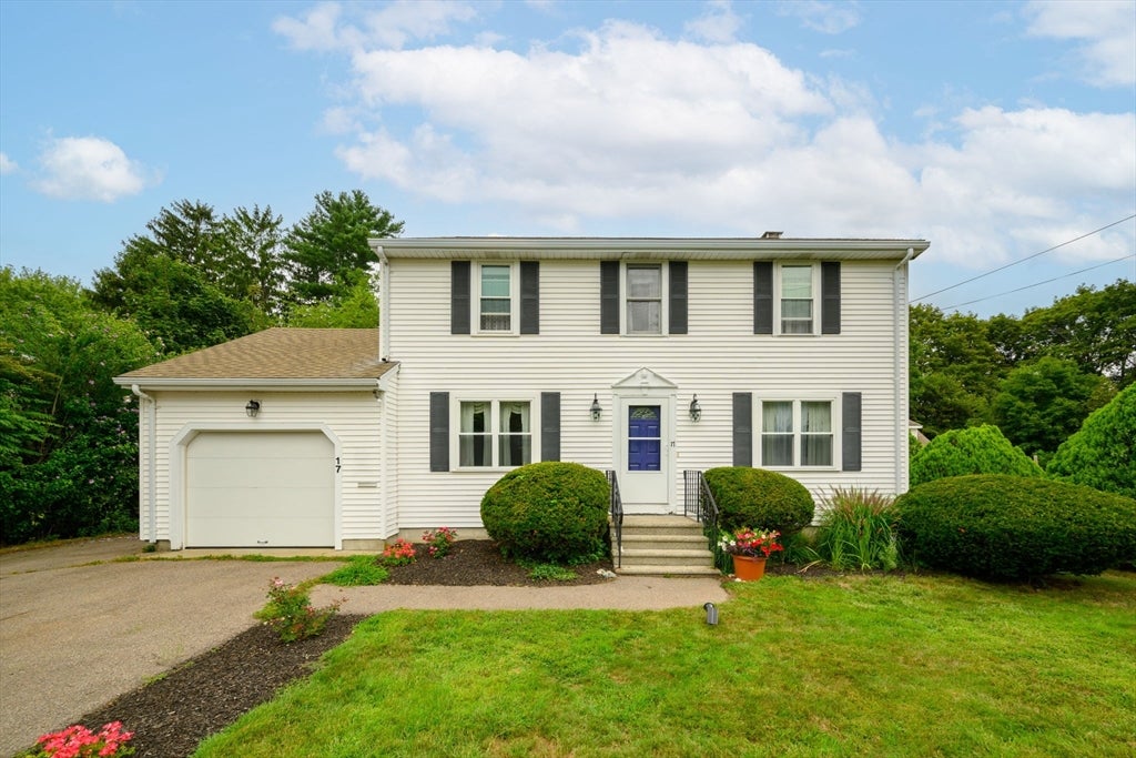 17 Woodlawn Ave, Holbrook, MA, 17 Woodlawn Ave, Holbrook, MA Photo #1