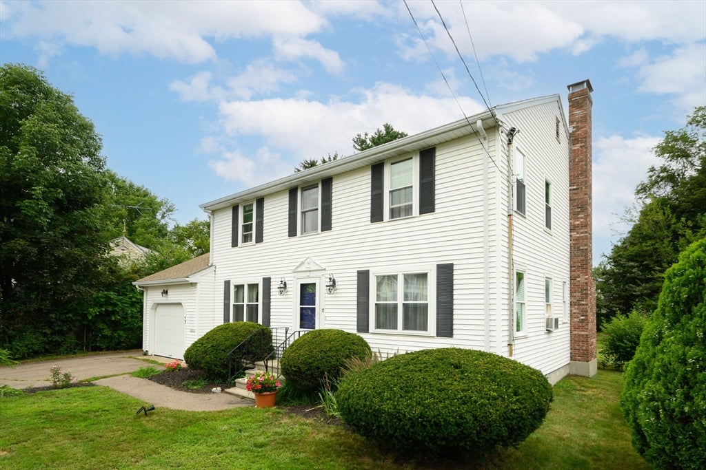 17 Woodlawn Ave, Holbrook, MA, 17 Woodlawn Ave, Holbrook, MA Photo #2